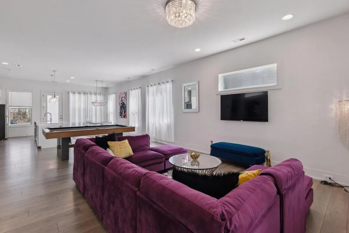 Tatil Evi Pooltable-15 Mins To Uptown & Dt-King Bed! Villa Charlotte